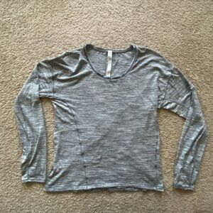 Lululemon Sweat Embrace Long Sleeve Top Space‎ Dye Gray Size 8 With Thumbholes!
